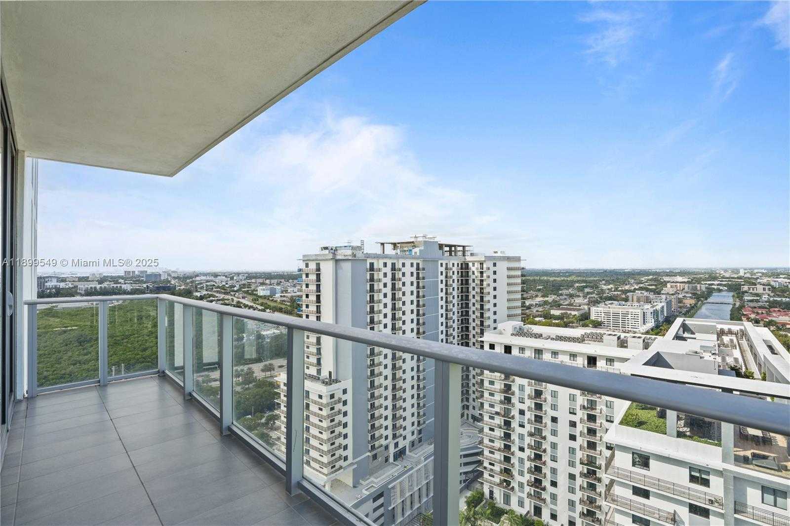Small Image of 16385 BISCAYNE BLVD #2901 +2 Parking, North Miami Beach Number 26