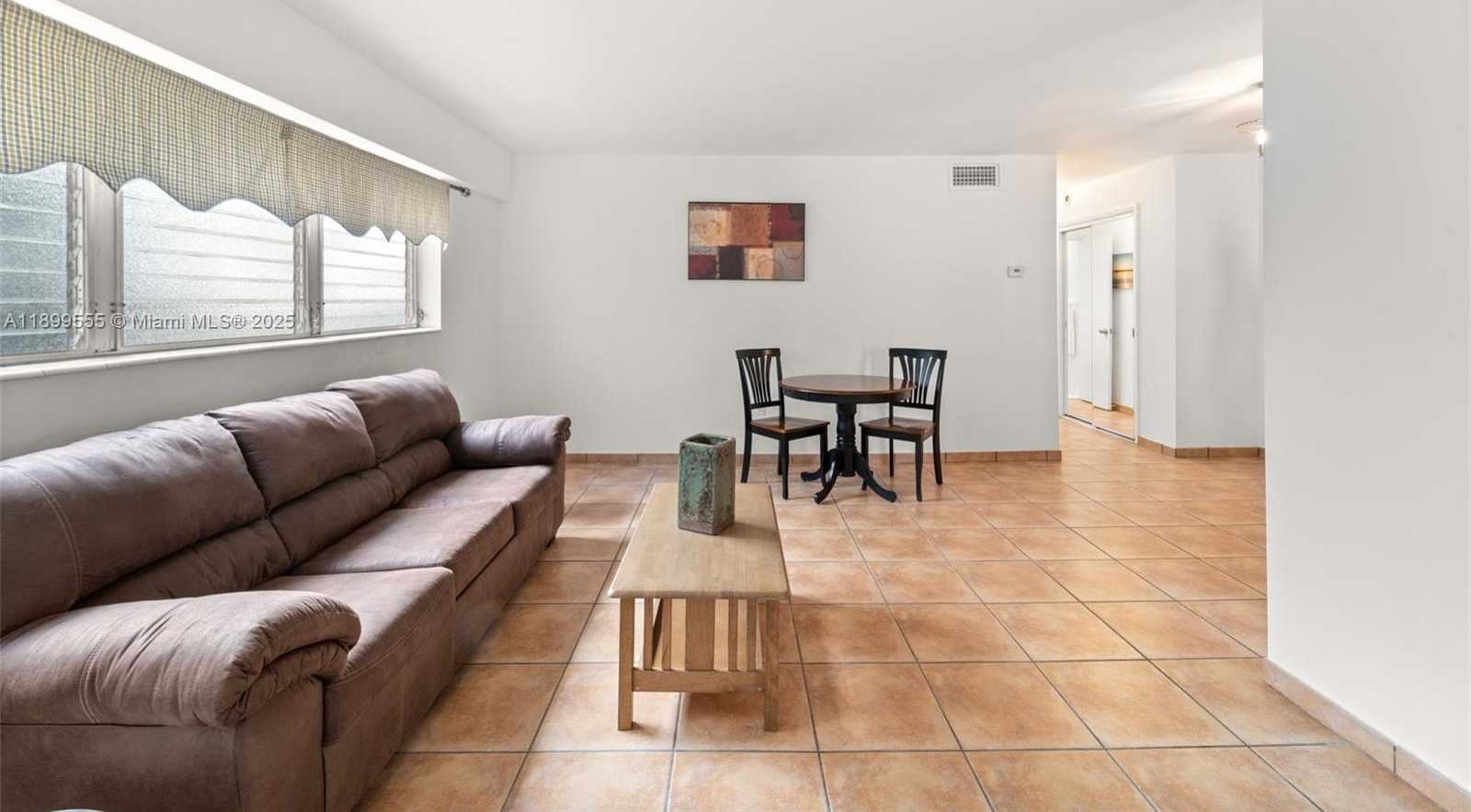 Small Image of 1614 WEST AVE #206, Miami Beach Number 6