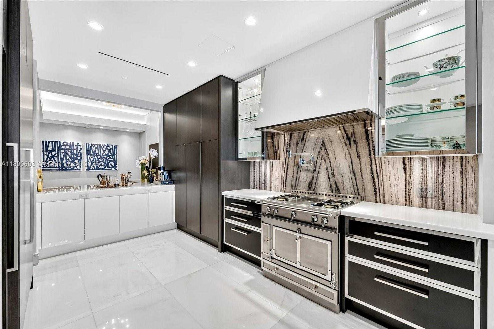 Small Image of 17901 COLLINS AVE #3103, Sunny Isles Beach Number 8
