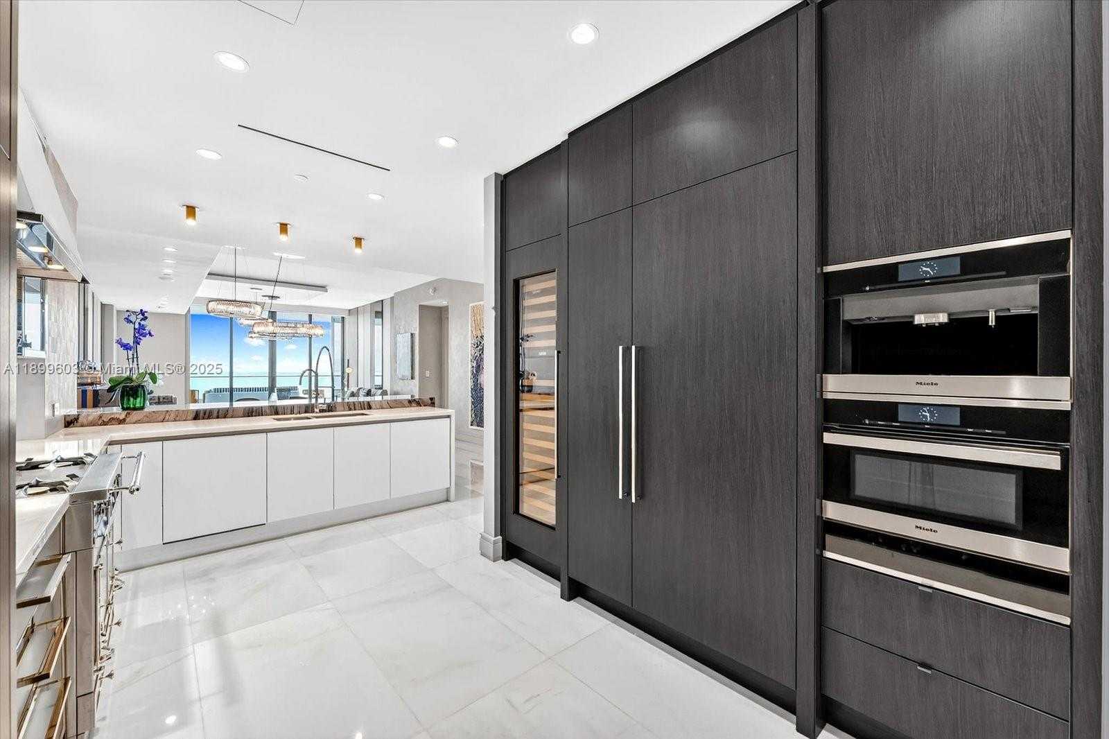 Small Image of 17901 COLLINS AVE #3103, Sunny Isles Beach Number 9