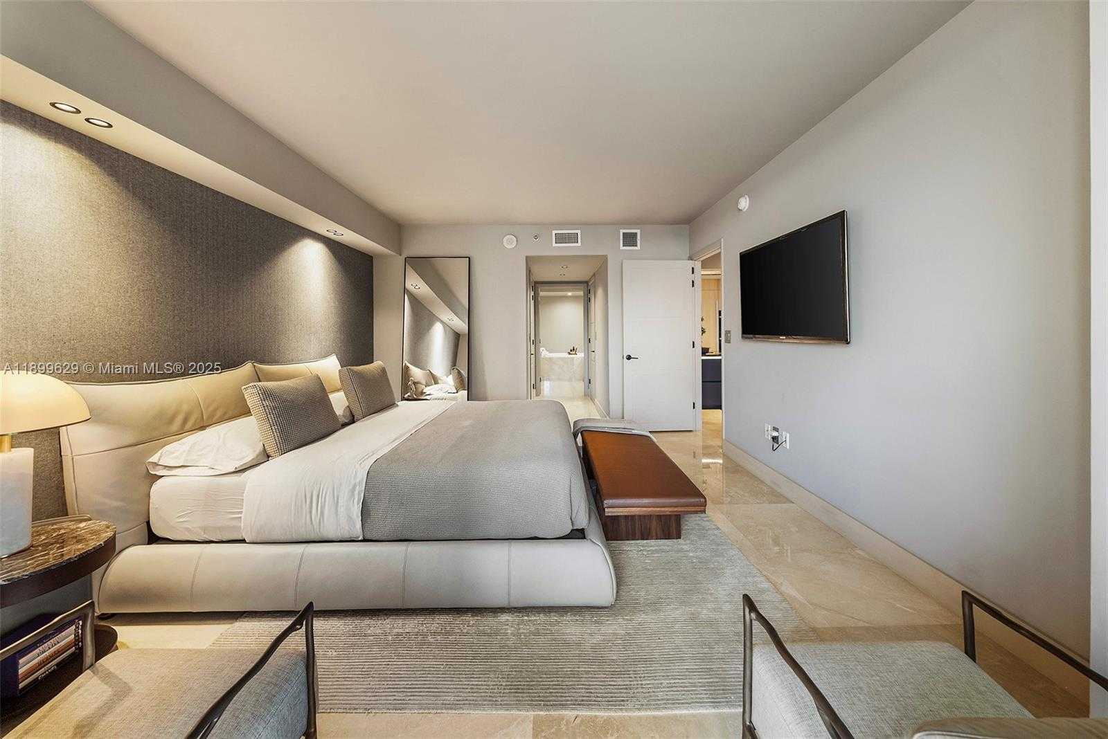 Small Image of 1830 SOUTH OCEAN DR #1810, Hallandale Beach Number 28