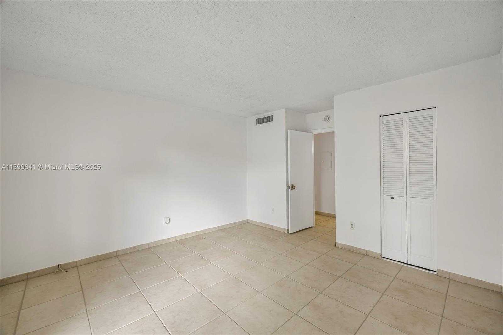 Small Image of 10780 NORTH KENDALL DR #E11, Miami Number 17