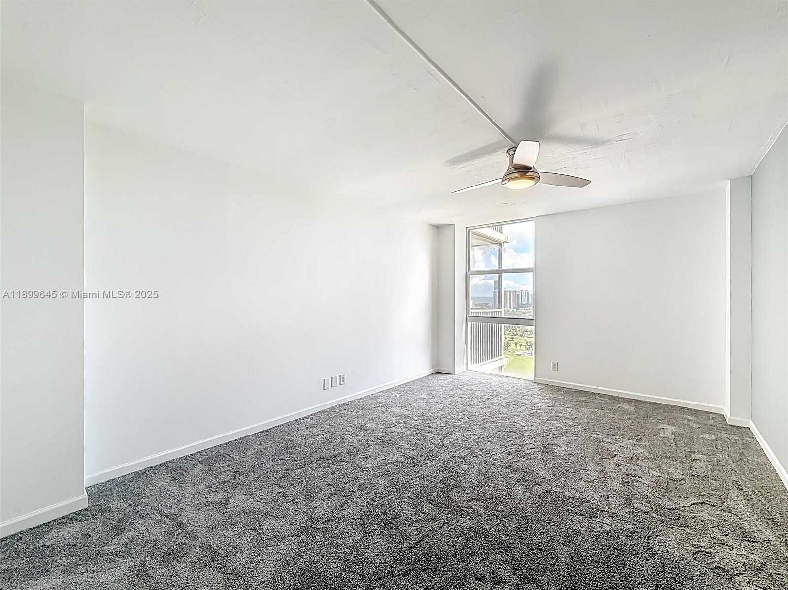 Small Image of 20301 WEST COUNTRY CLUB DR #2428, Aventura Number 22