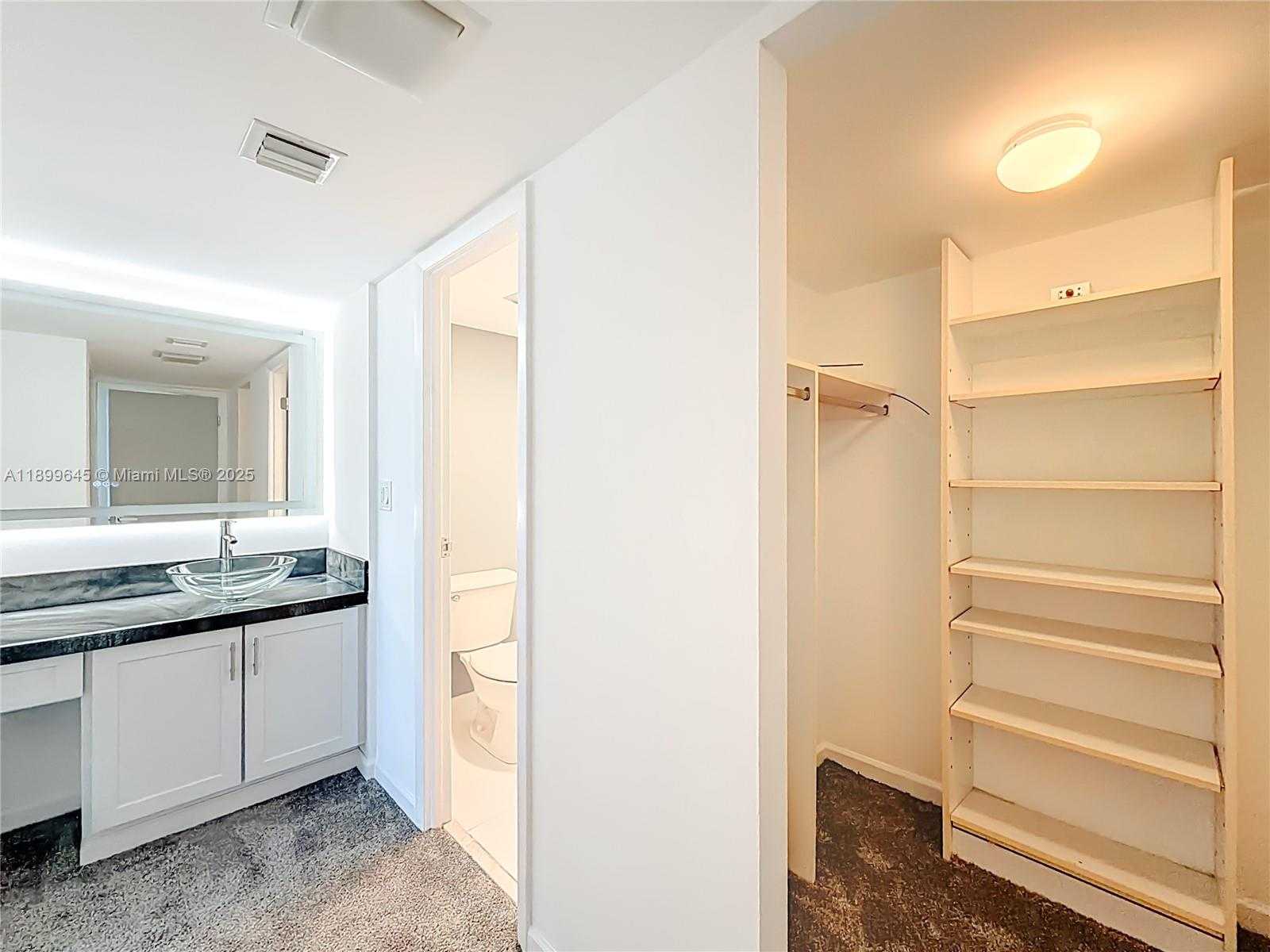 Small Image of 20301 WEST COUNTRY CLUB DR #2428, Aventura Number 27
