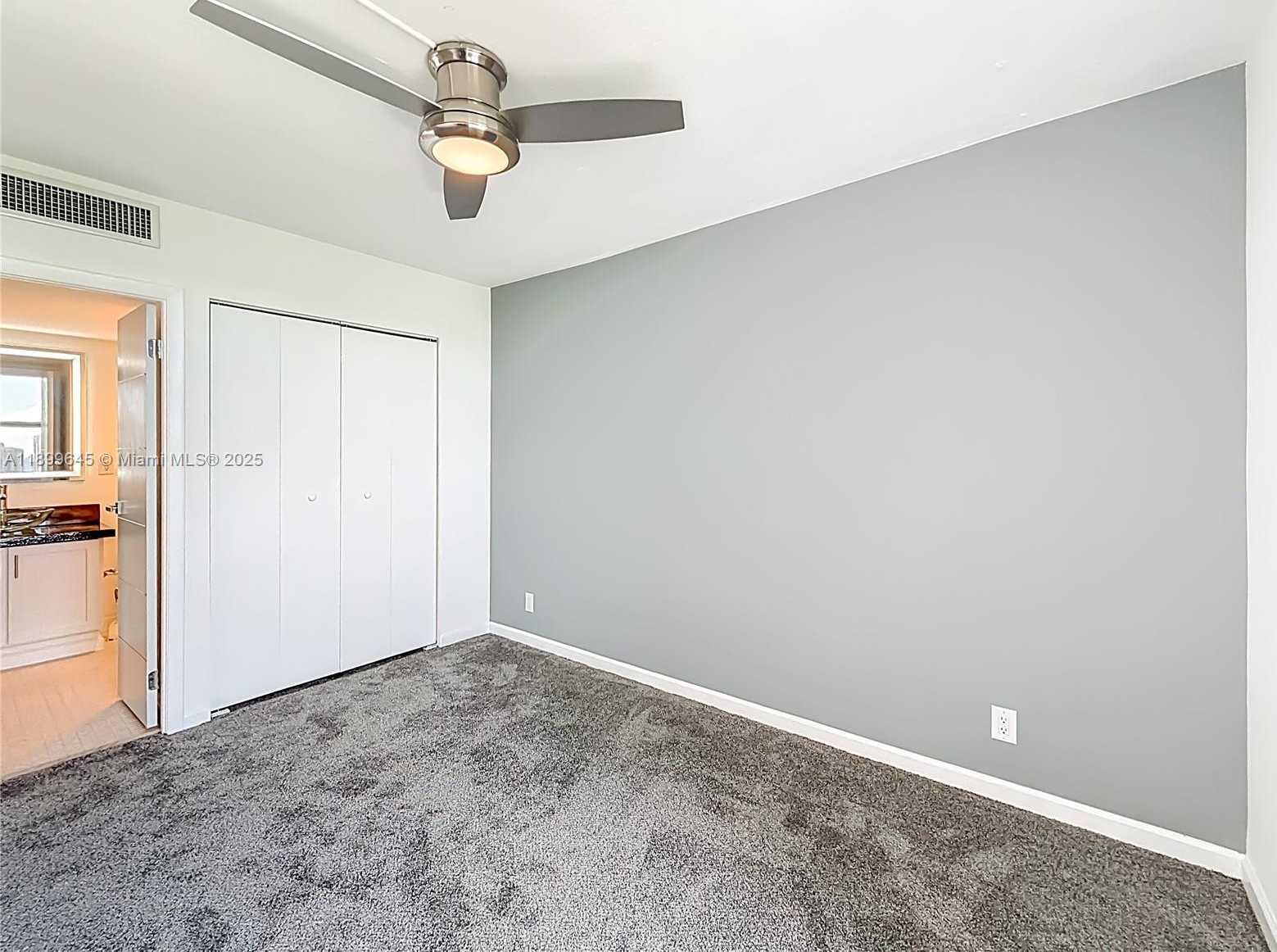 Small Image of 20301 WEST COUNTRY CLUB DR #2428, Aventura Number 35