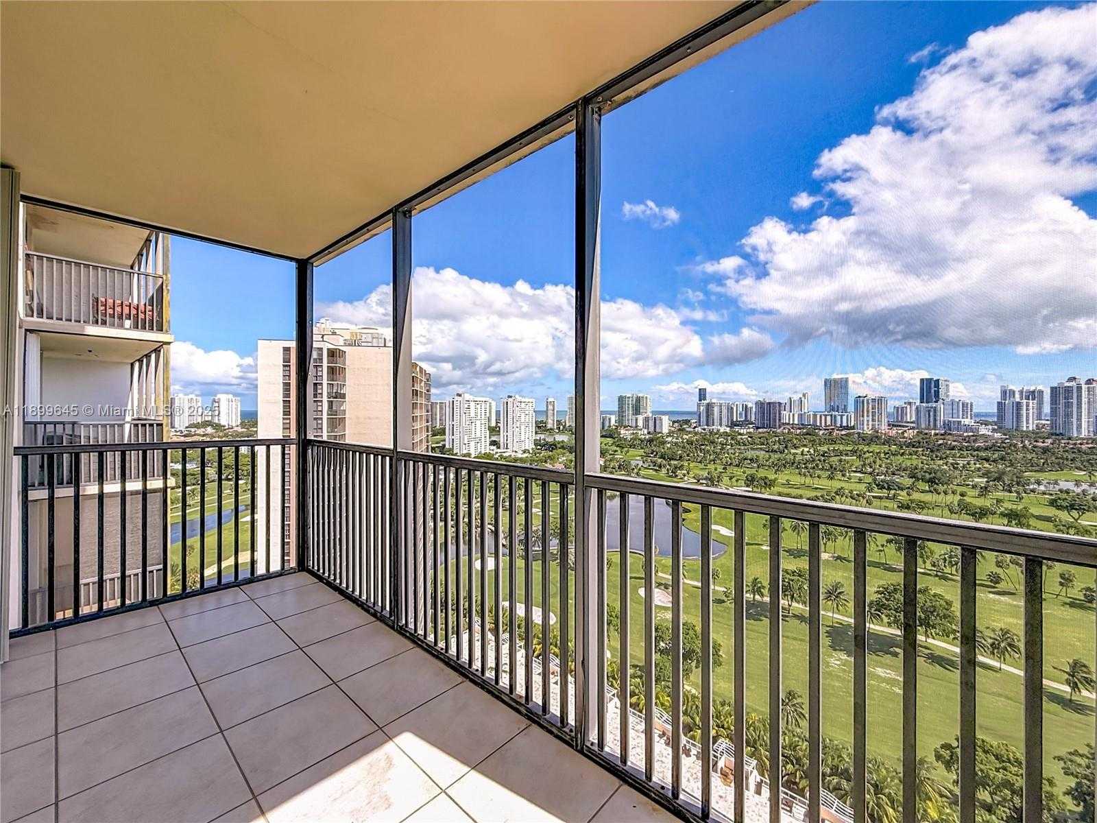Small Image of 20301 WEST COUNTRY CLUB DR #2428, Aventura Number 42