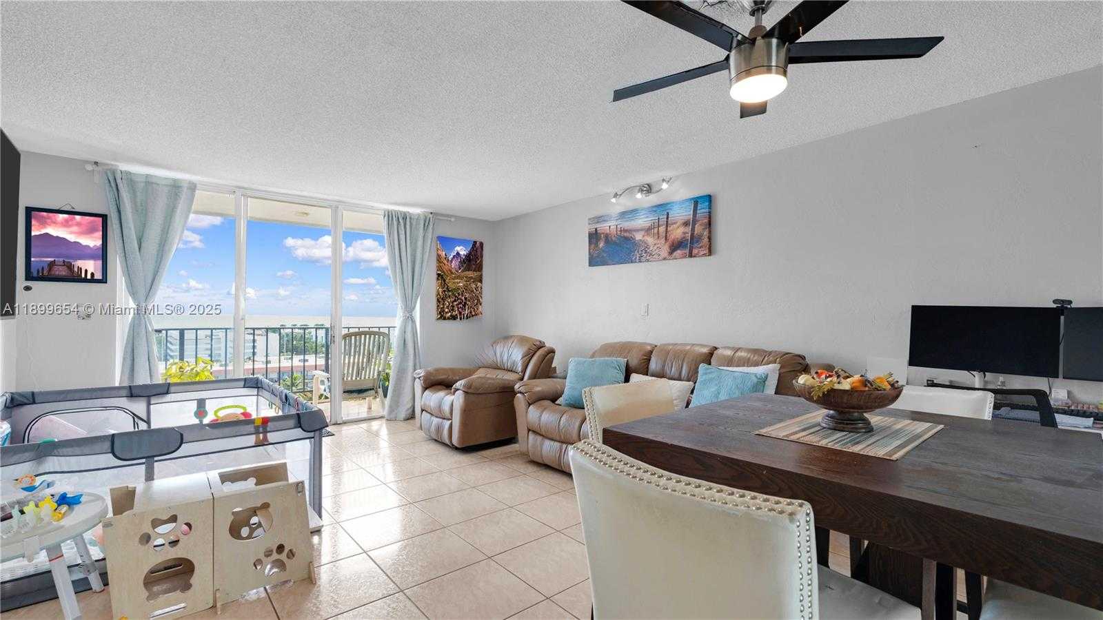Small Image of 7850 BYRON AVE #1004, Miami Beach Number 8