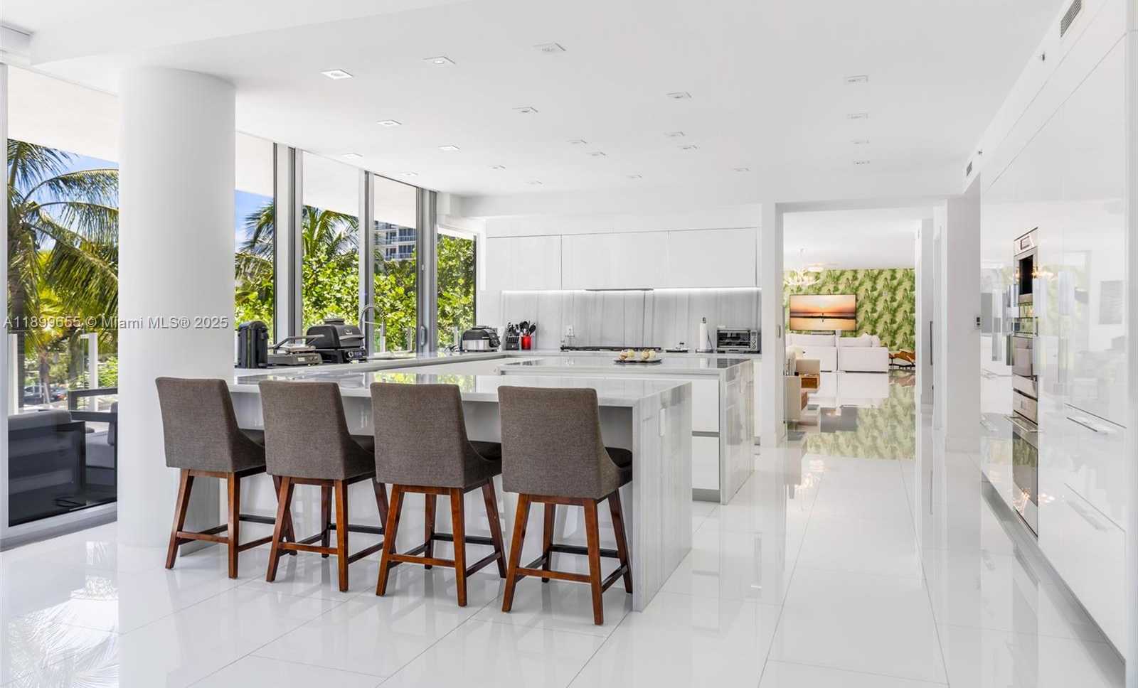 Small Image of 1 COLLINS AVE #207, Miami Beach Number 15