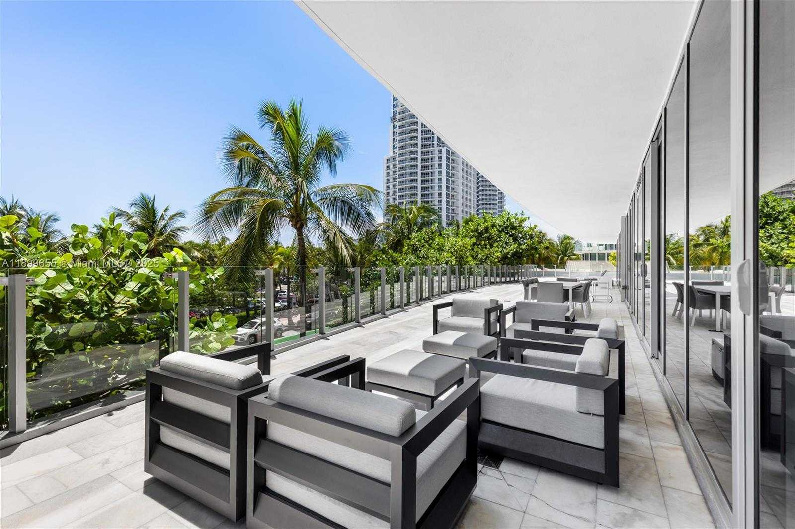 Small Image of 1 COLLINS AVE #207, Miami Beach Number 22