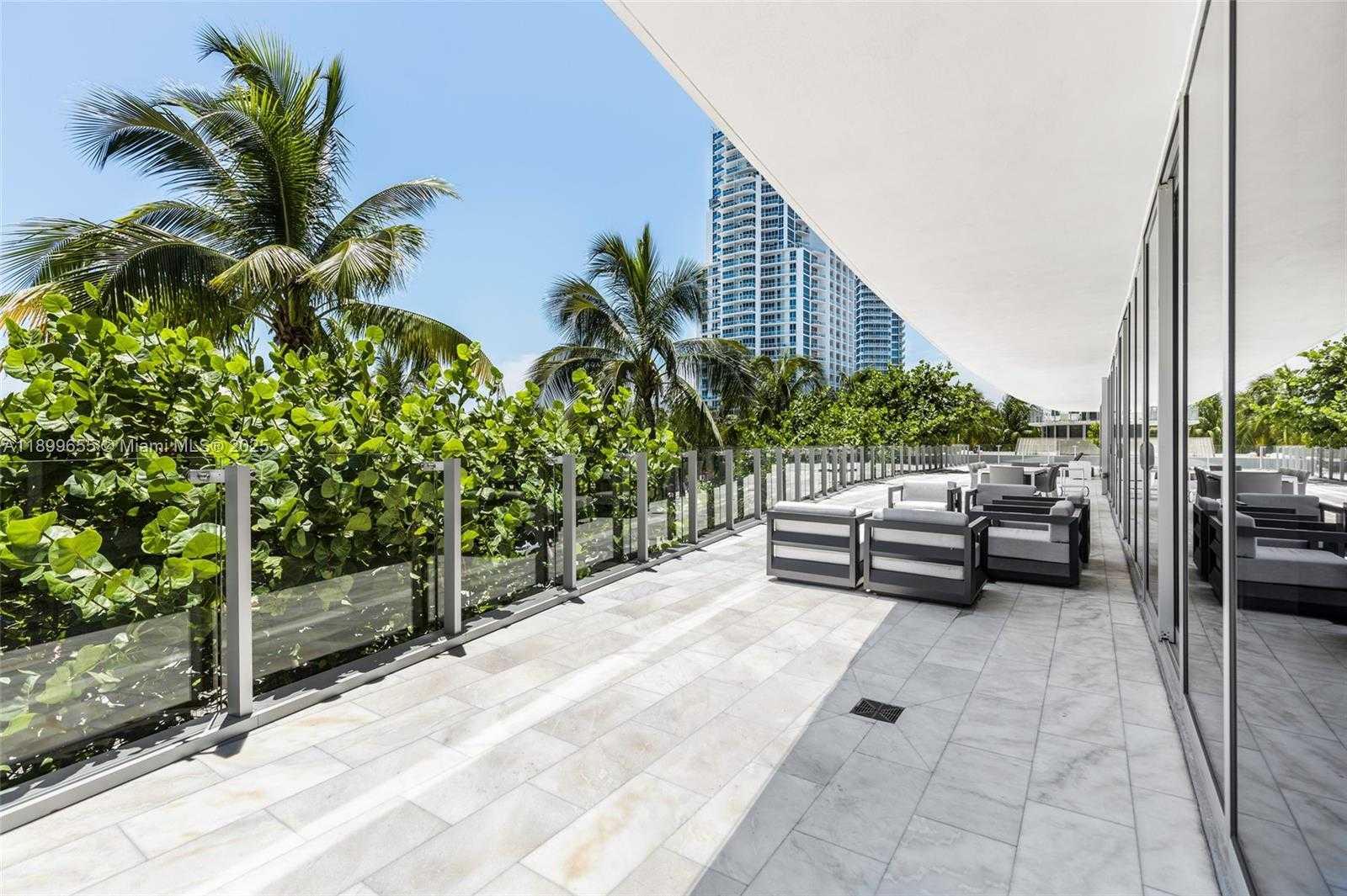 Small Image of 1 COLLINS AVE #207, Miami Beach Number 23