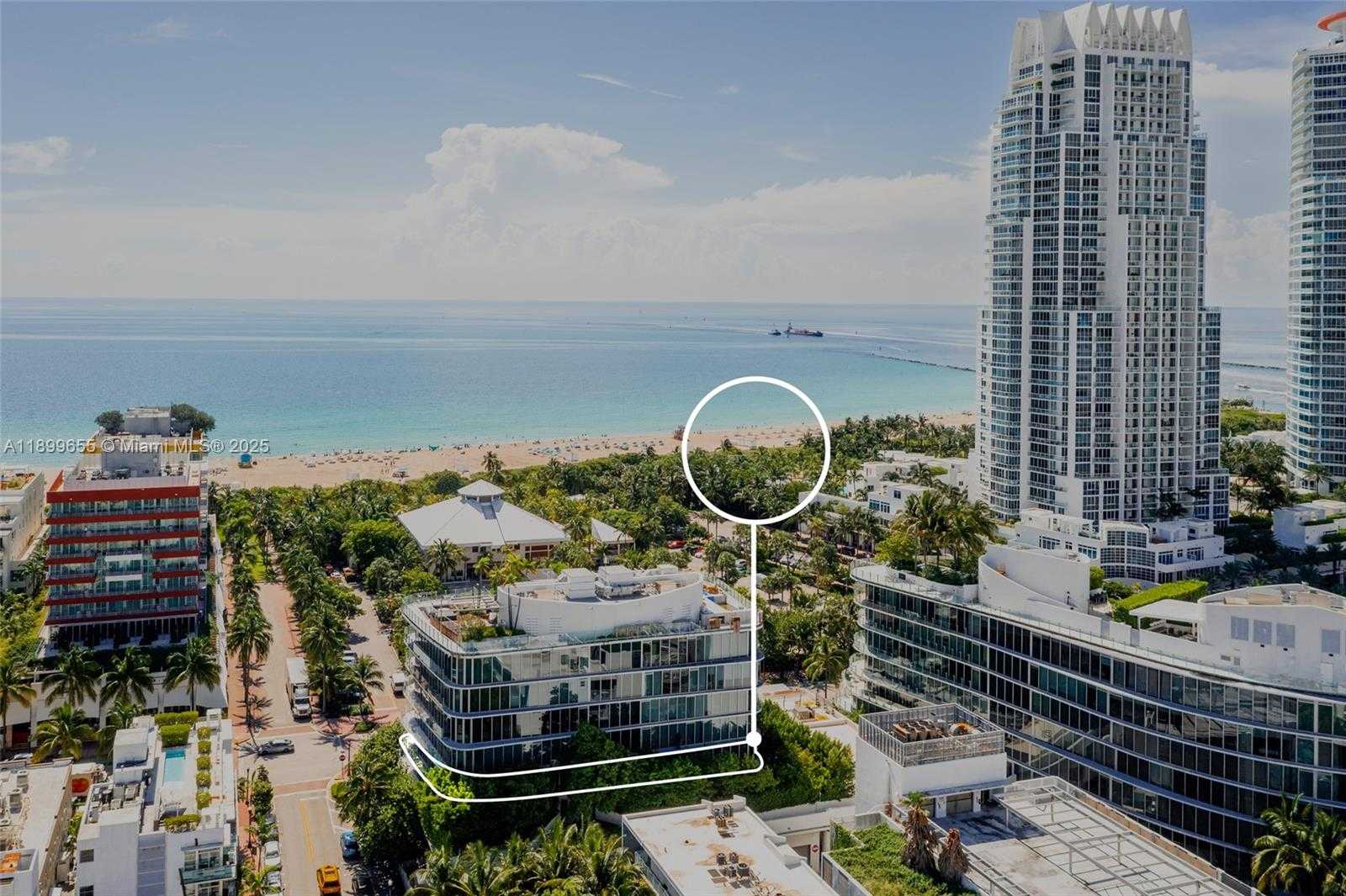 Small Image of 1 COLLINS AVE #207, Miami Beach Number 3