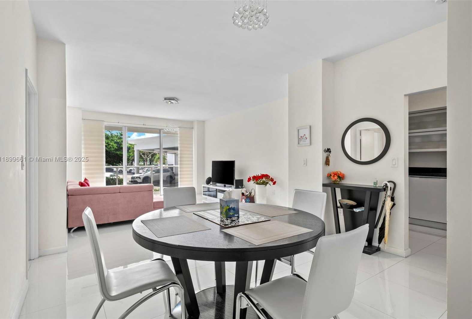 Small Image of 3731 NORTH COUNTRY CLUB DR #127, Aventura Number 22