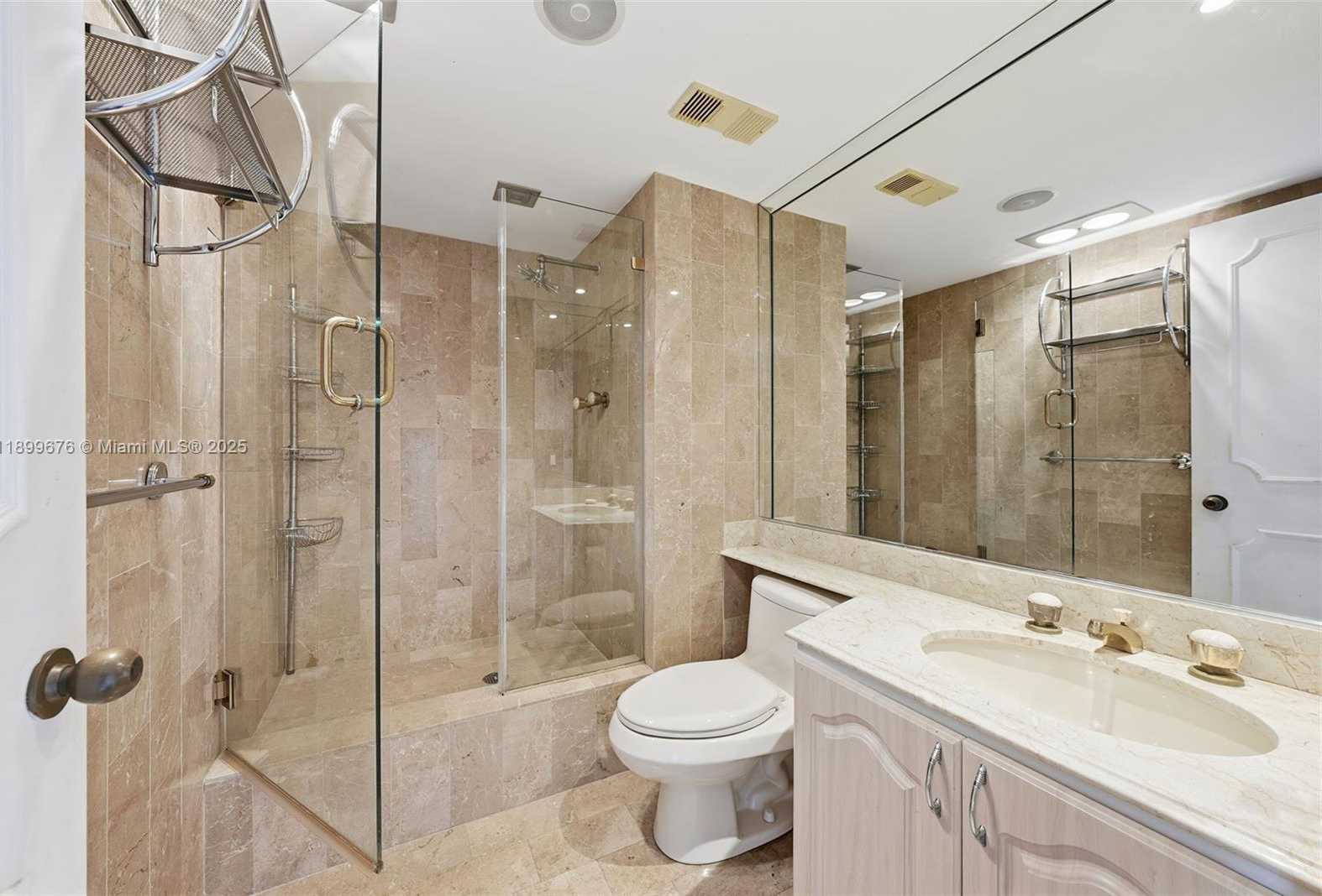 Small Image of 3 GROVE ISLE DR #C605, Miami Number 10