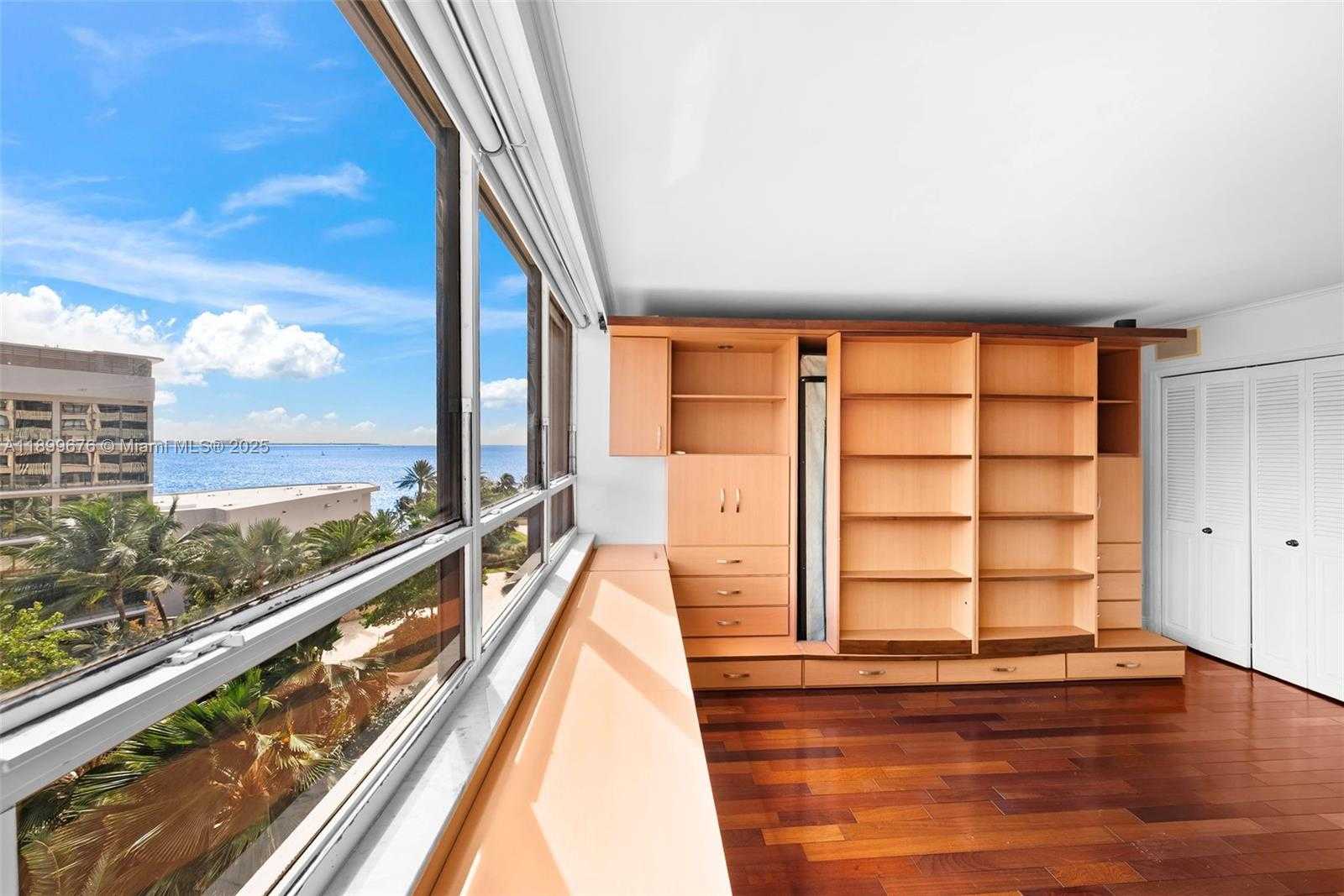 Small Image of 3 GROVE ISLE DR #C605, Miami Number 9