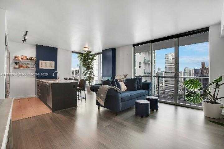 Small Image of 55 SOUTH EAST 6TH ST #3701, Miami Number 5