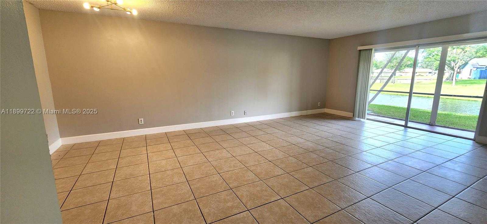 Small Image of Davie Number 6