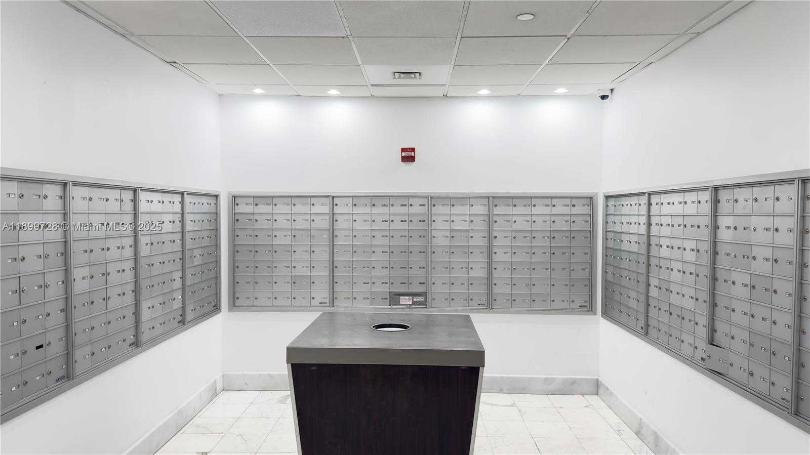 Small Image of 1000 WEST AVE #730, Miami Beach Number 19