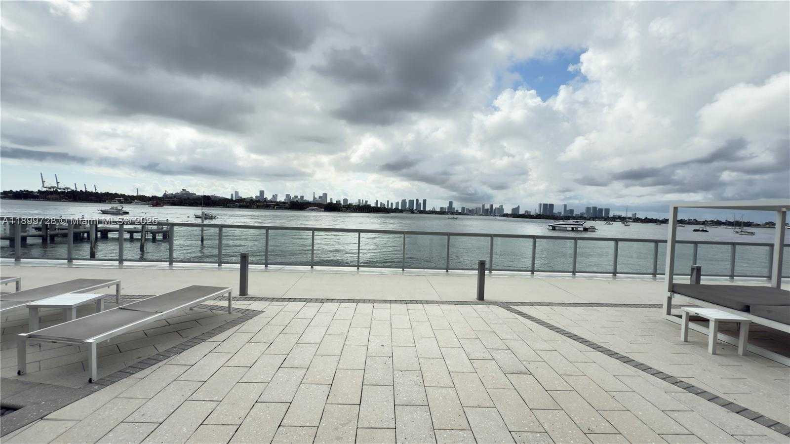 Small Image of 1000 WEST AVE #730, Miami Beach Number 30