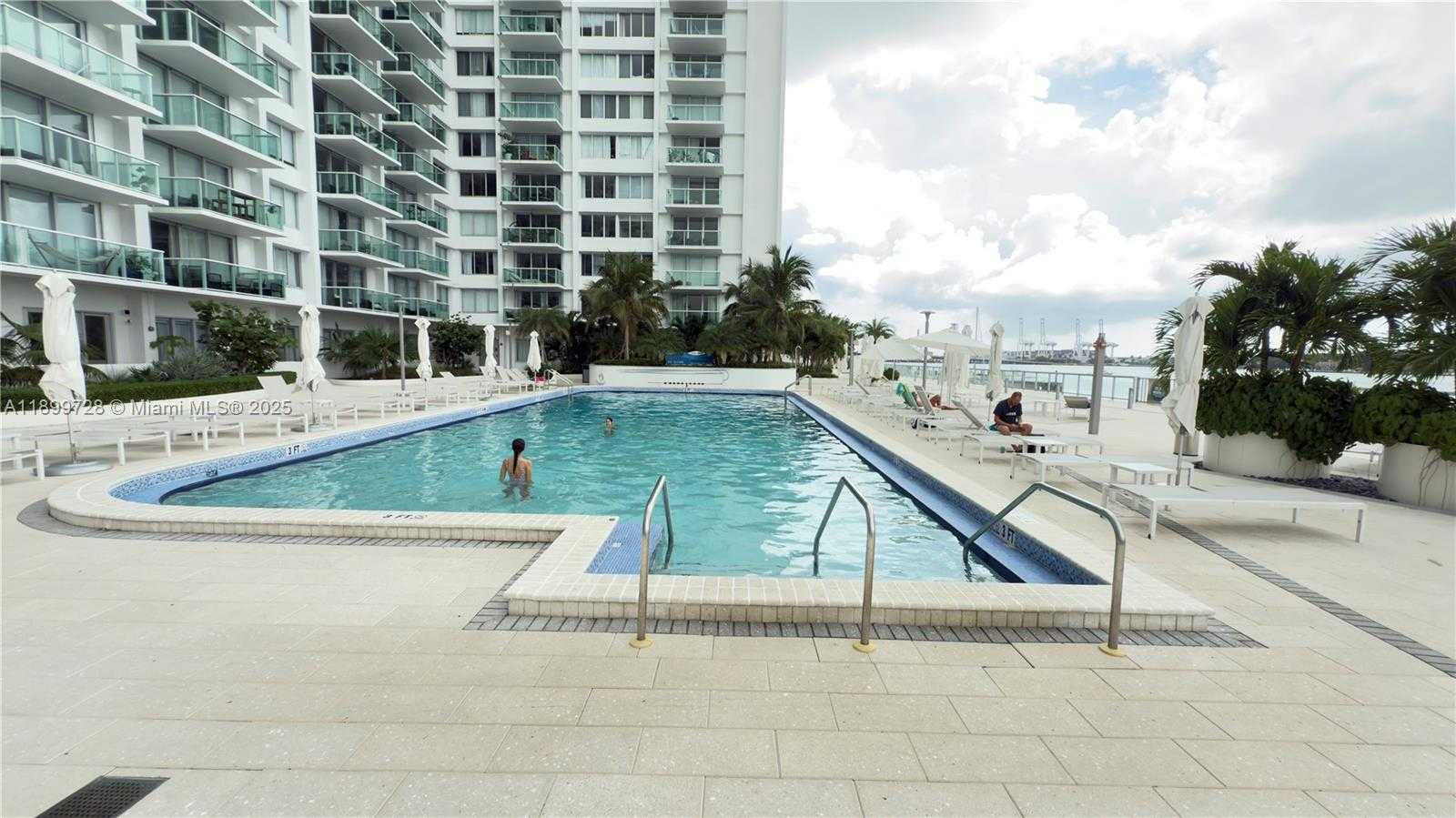 Small Image of 1000 WEST AVE #730, Miami Beach Number 32