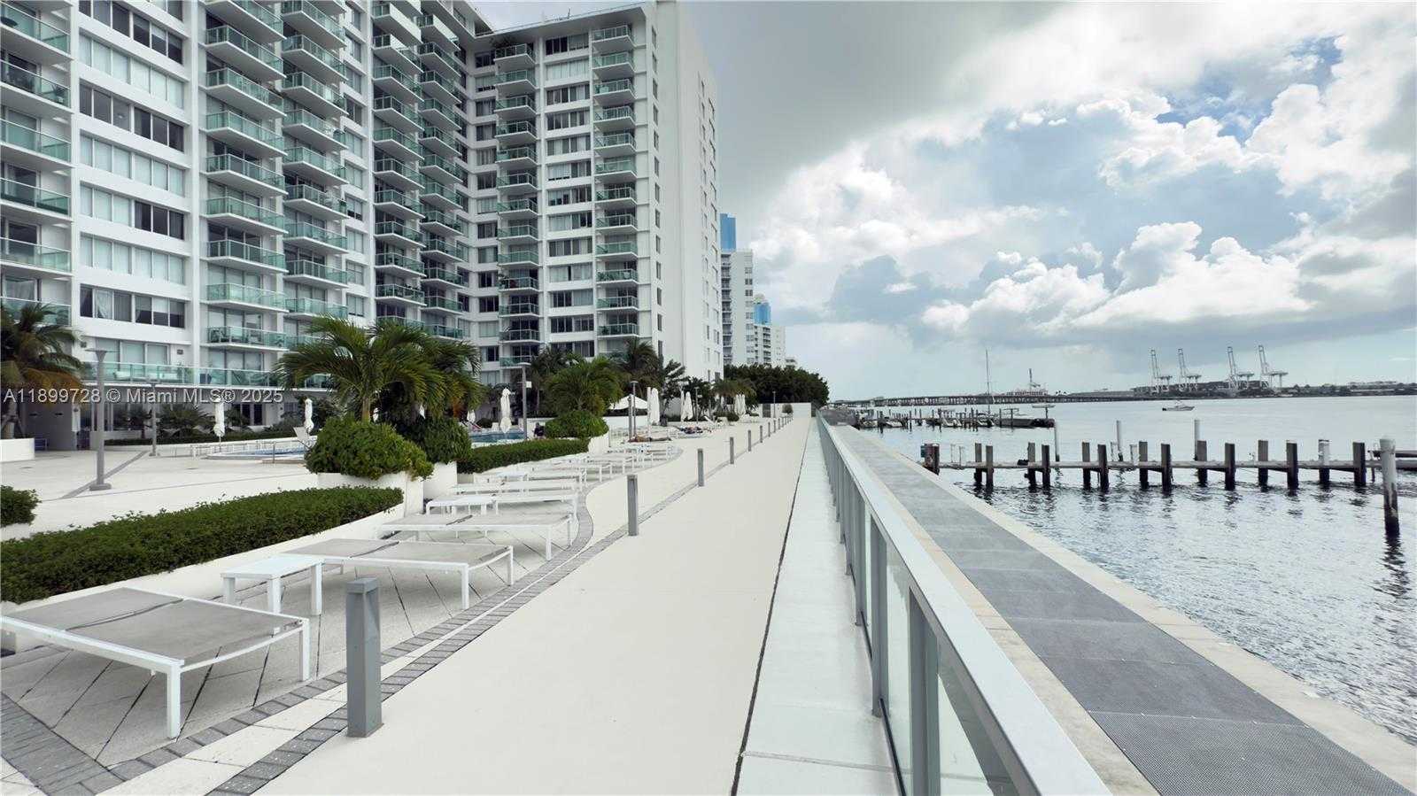 Small Image of 1000 WEST AVE #730, Miami Beach Number 33