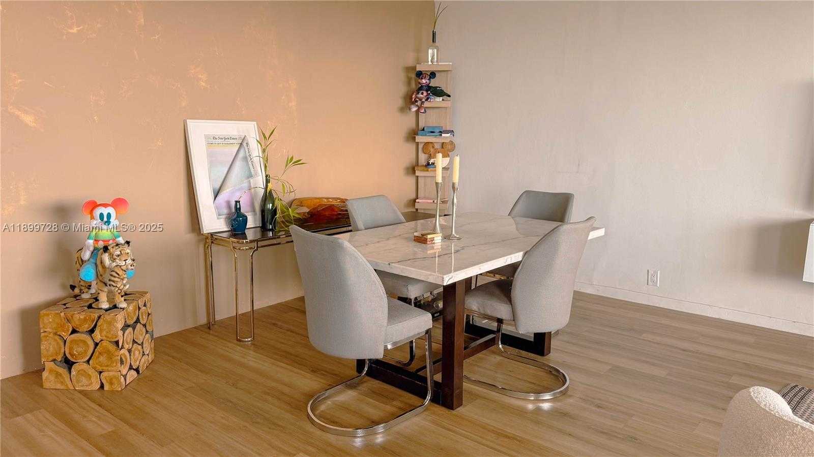 Small Image of 1000 WEST AVE #730, Miami Beach Number 34