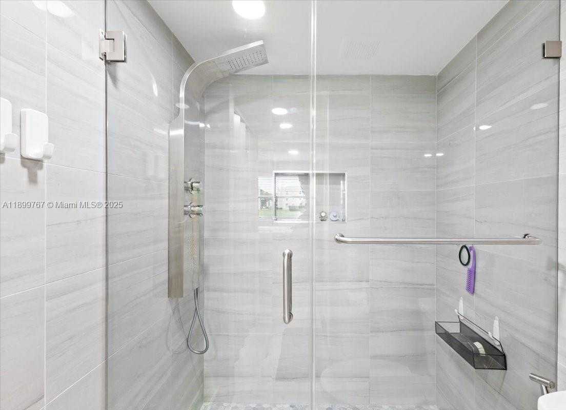 Small Image of 10402 SUNRISE LAKES BLVD #103, Sunrise Number 15