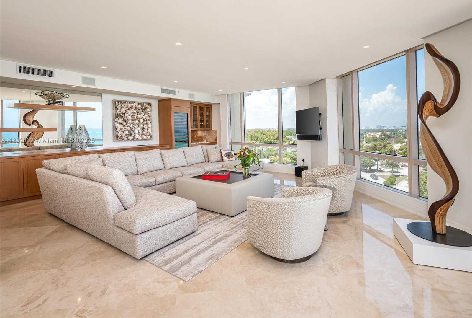 Small Image of 3501 NORTH OCEAN DR #6E, Hollywood Number 6