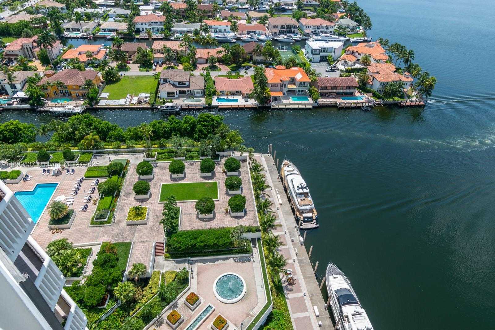 Small Image of 1000 ISLAND BLVD #2511, Aventura Number 7