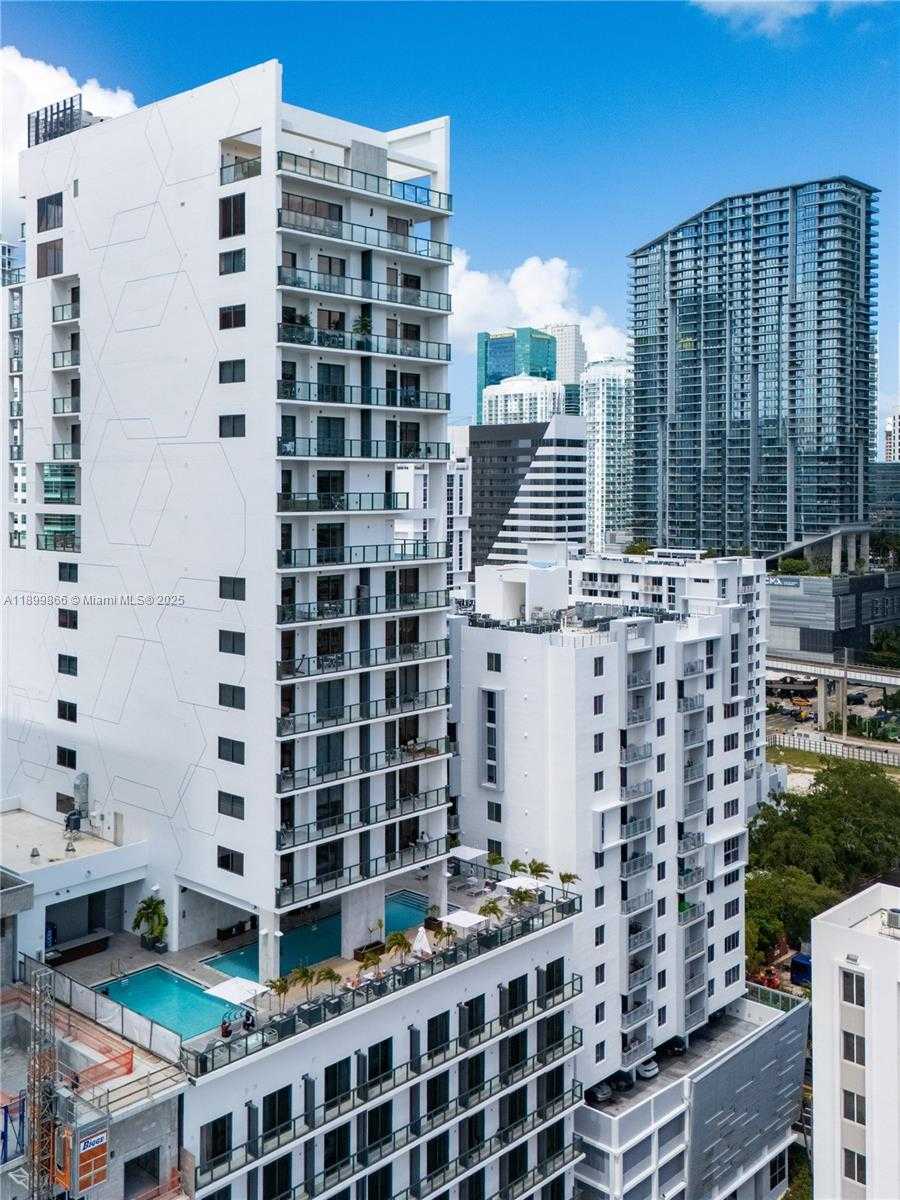 Small Image of 229 SOUTH WEST 9TH #218, Miami Number 41