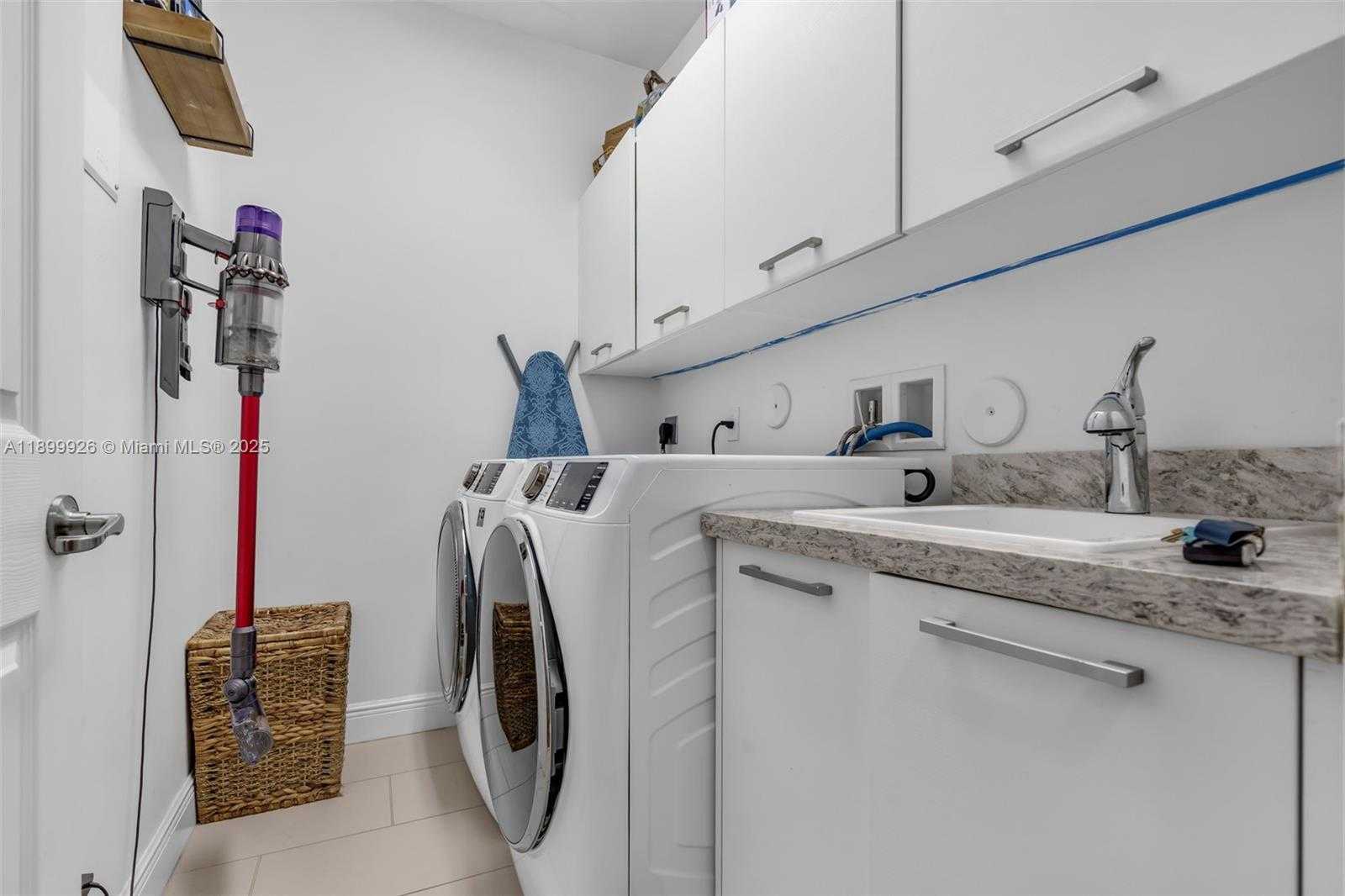 Small Image of 8449 NORTH WEST 51ST TER, Doral Number 20