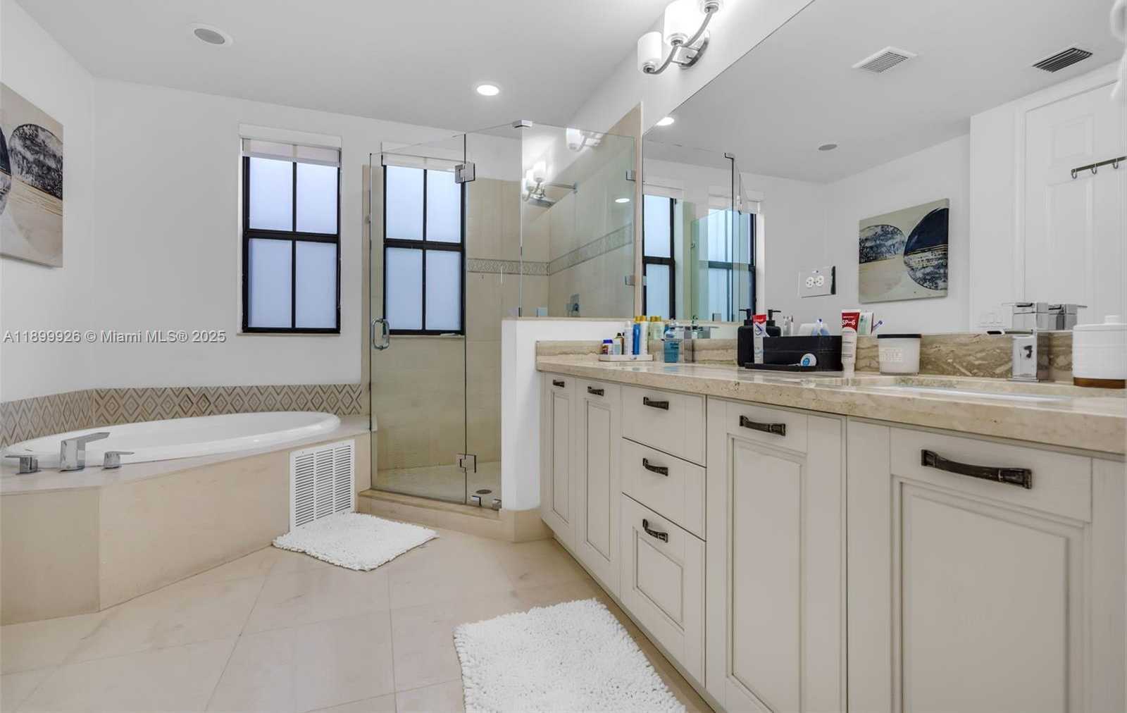 Small Image of 8449 NORTH WEST 51ST TER, Doral Number 26