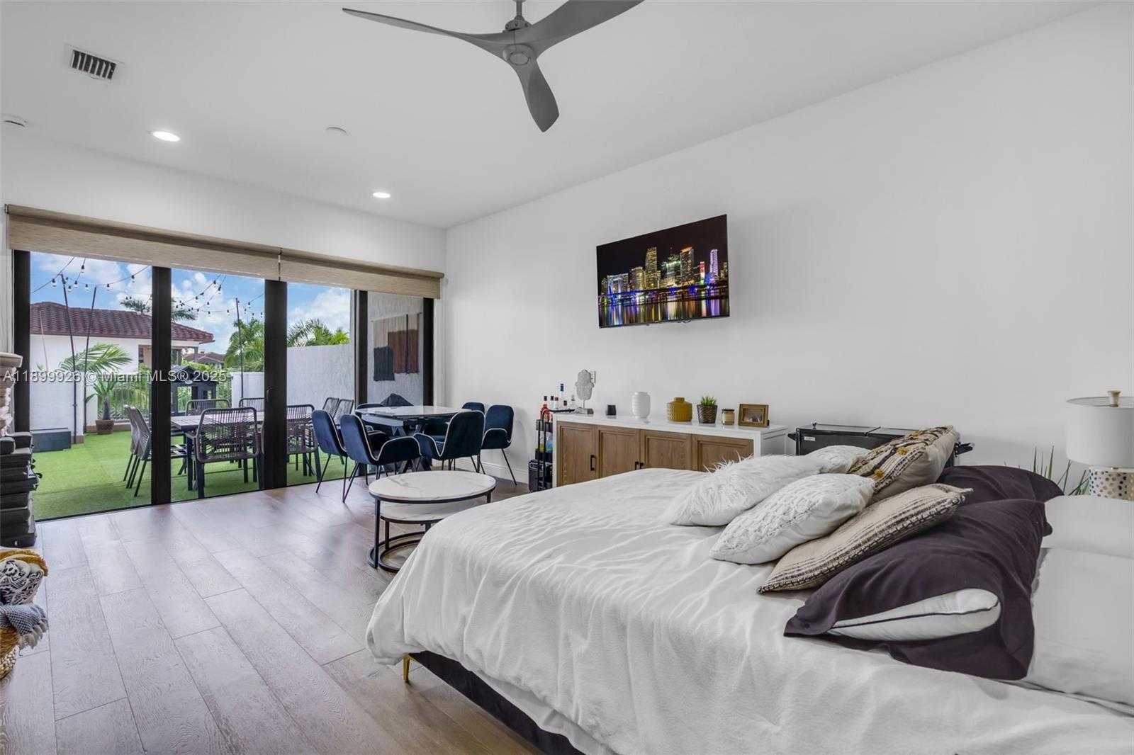 Small Image of 8449 NORTH WEST 51ST TER, Doral Number 34