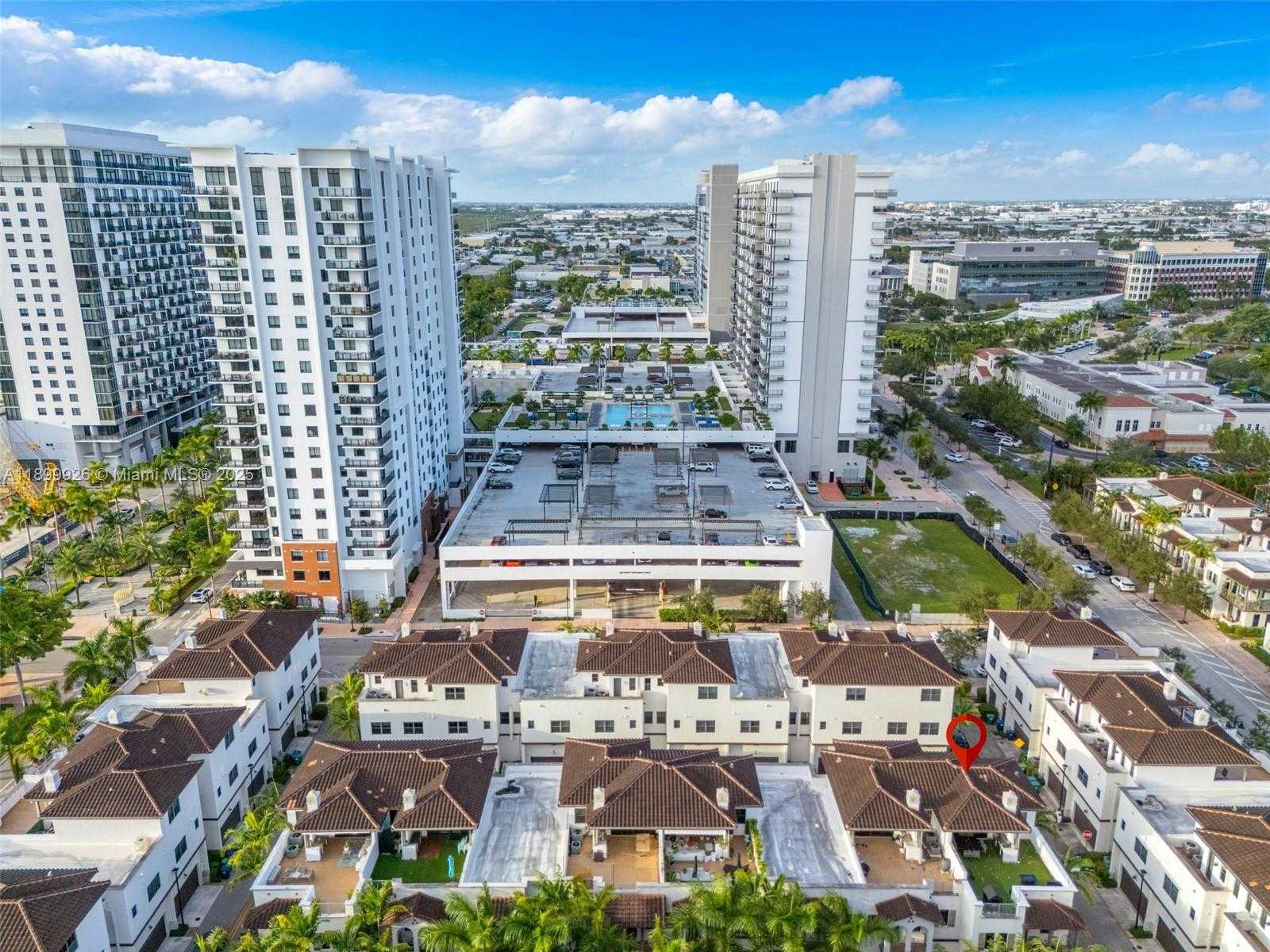 Small Image of 8449 NORTH WEST 51ST TER, Doral Number 43