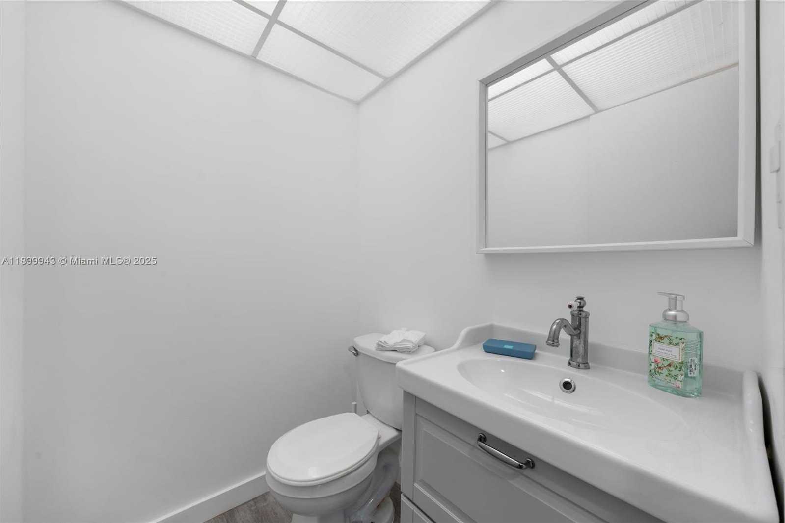 Small Image of 210 172ND ST #128, Sunny Isles Beach Number 14