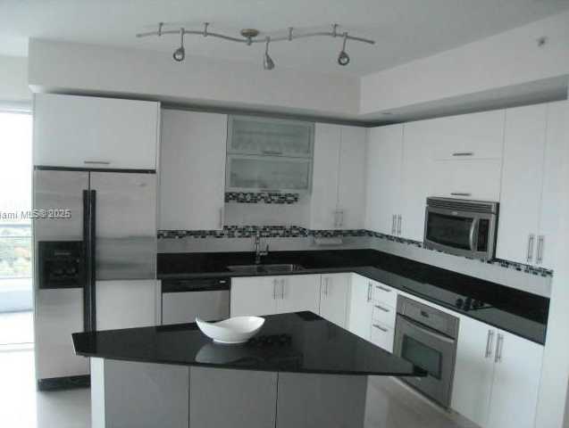 Small Image of 60 SOUTH WEST 13 ST #1900, Miami Number 11