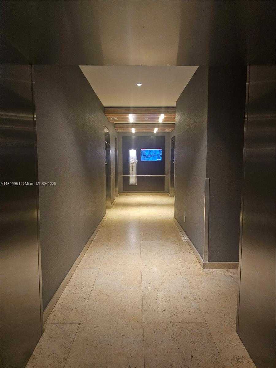 Small Image of 60 SOUTH WEST 13 ST #1900, Miami Number 80