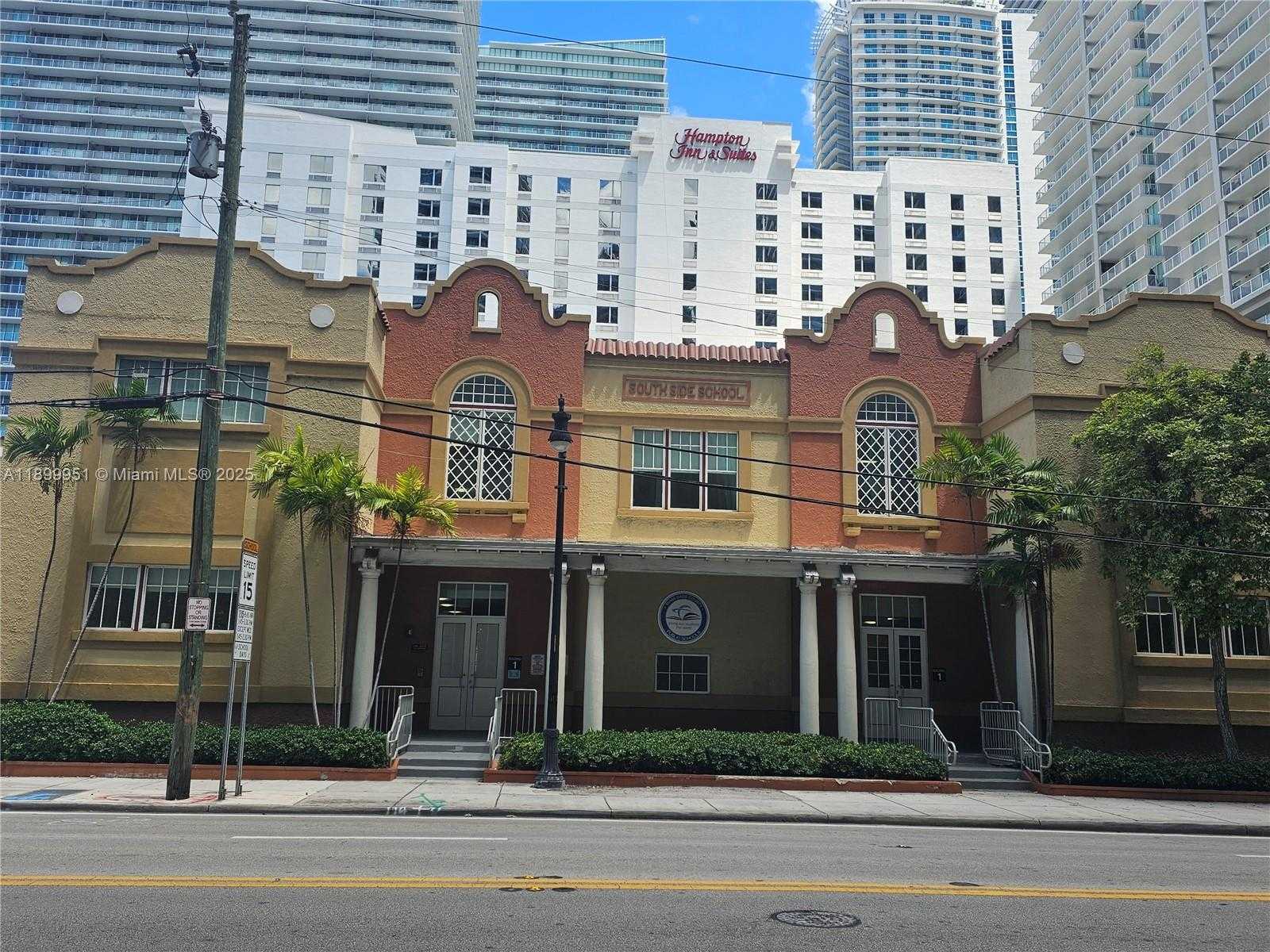 Small Image of 60 SOUTH WEST 13 ST #1900, Miami Number 92