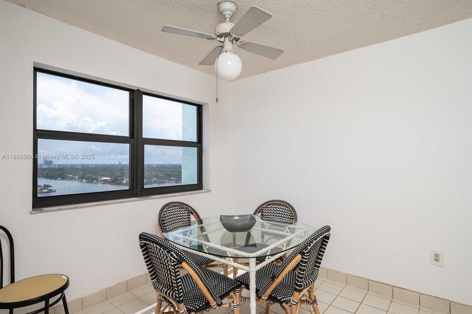 Small Image of 1201 SOUTH OCEAN DRIVE #1911N, Hollywood Number 14