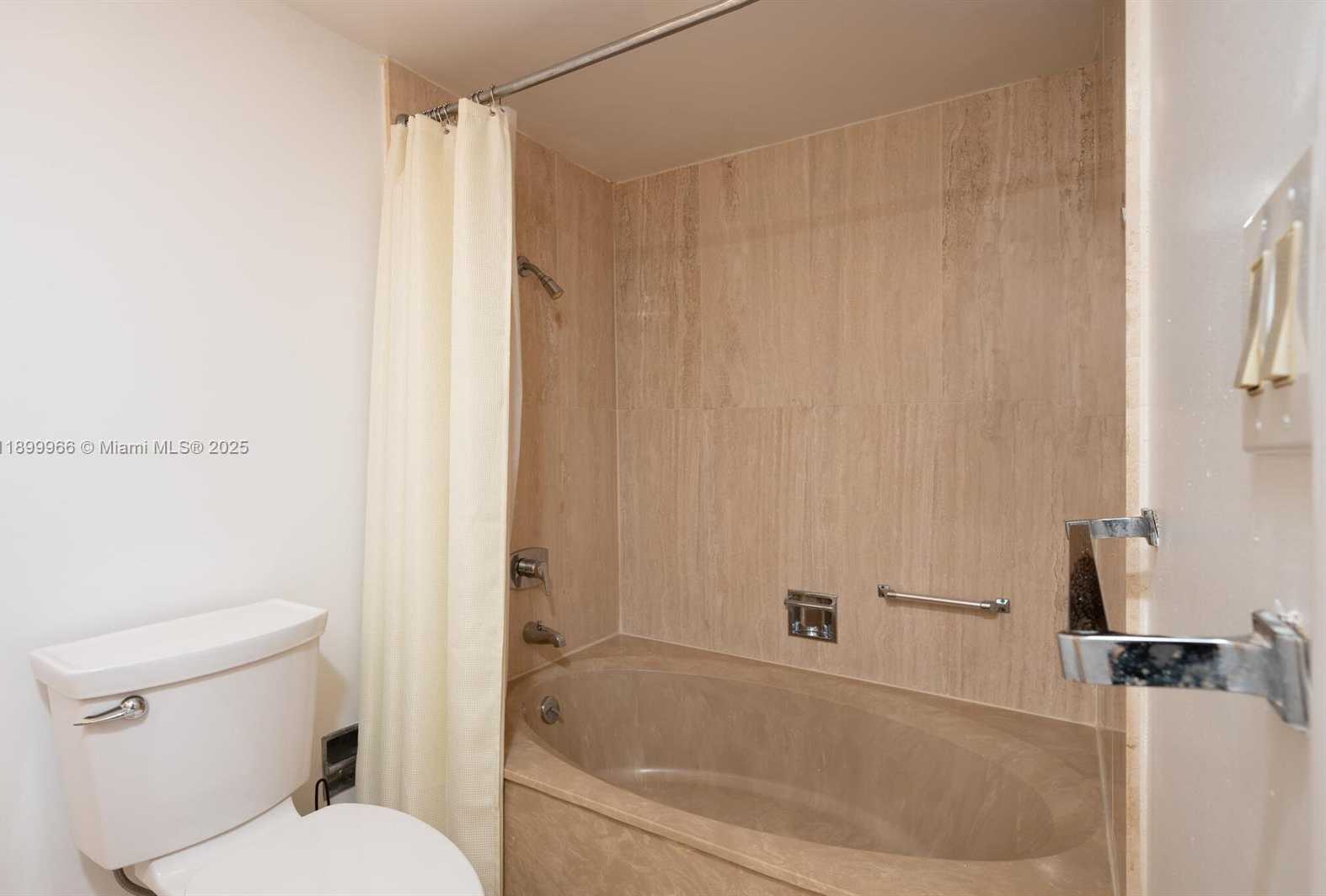 Small Image of 1201 SOUTH OCEAN DRIVE #1911N, Hollywood Number 22