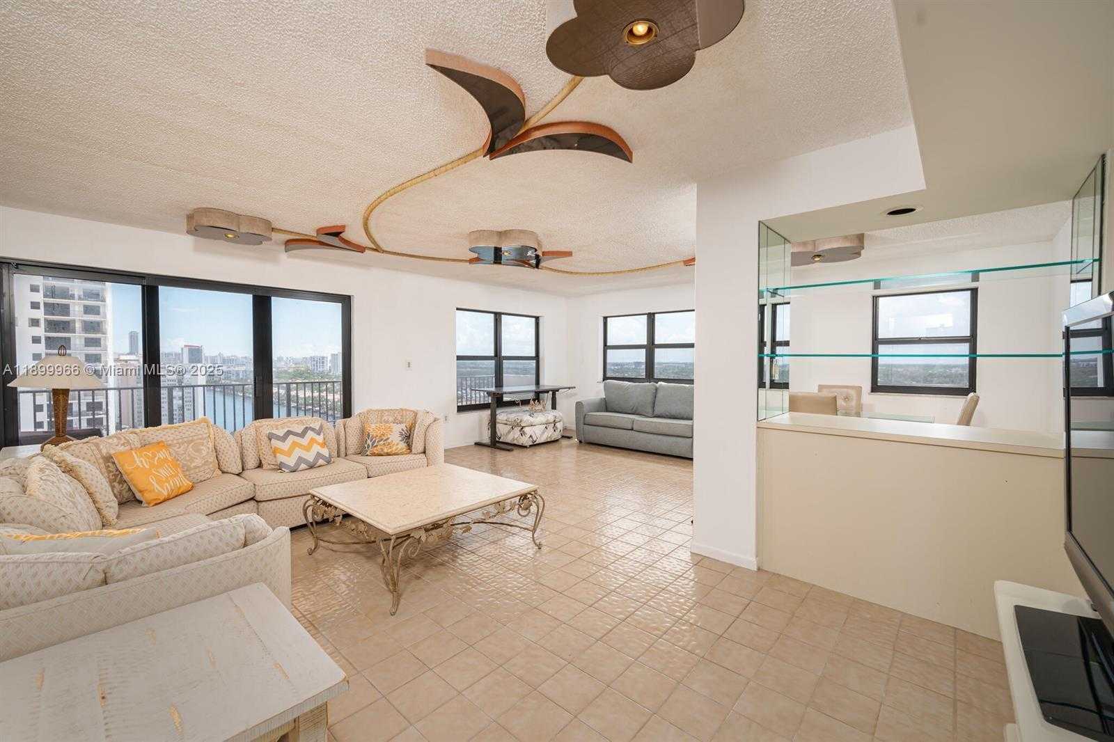 Small Image of 1201 SOUTH OCEAN DRIVE #1911N, Hollywood Number 6