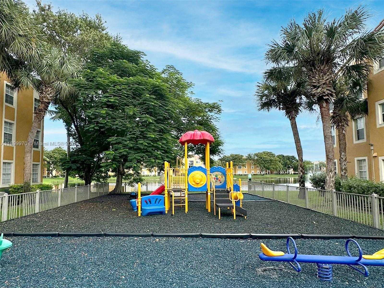 Small Image of 2440 EAST PRESERVE WAY #208, Miramar Number 8