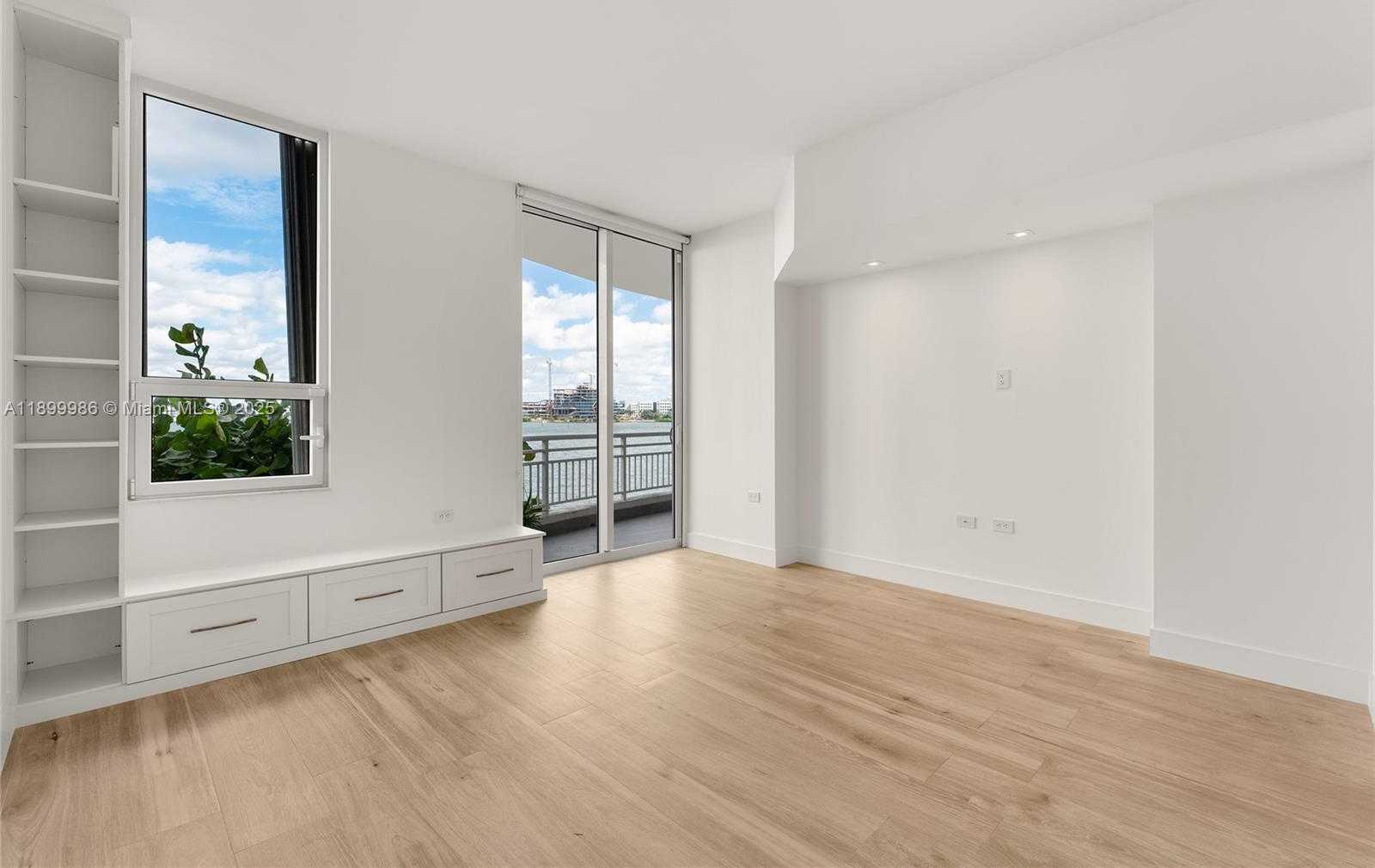 Small Image of 848 BRICKELL KEY DR #204, Miami Number 33