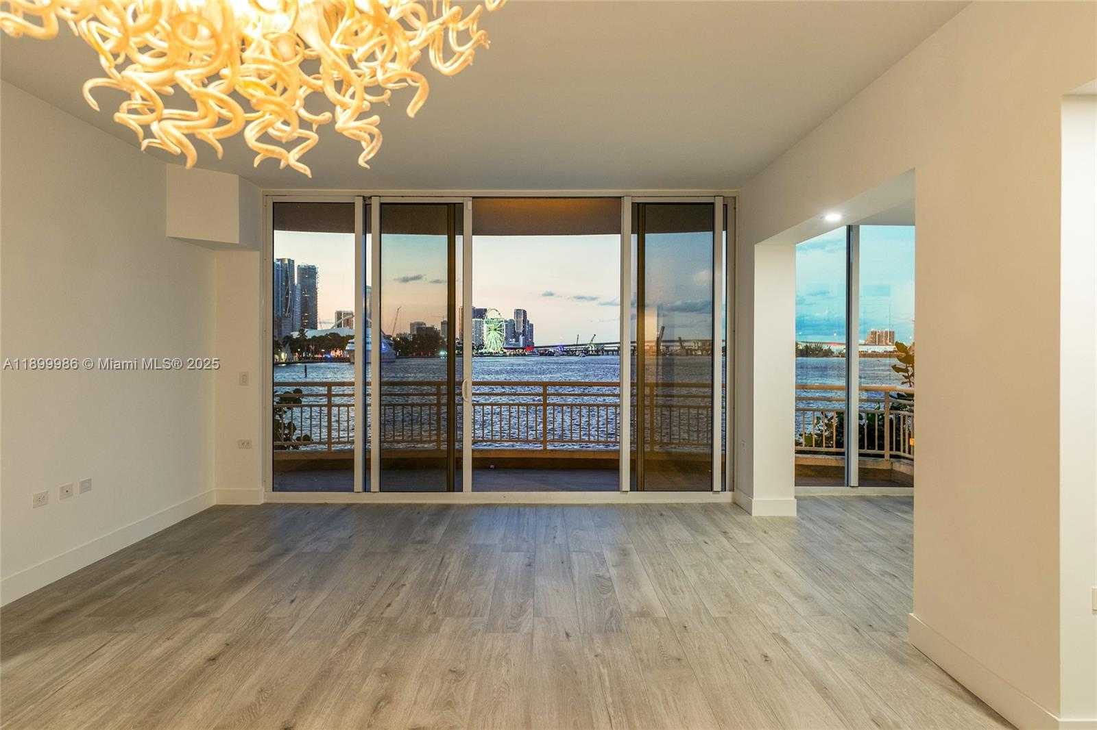 Small Image of 848 BRICKELL KEY DR #204, Miami Number 45