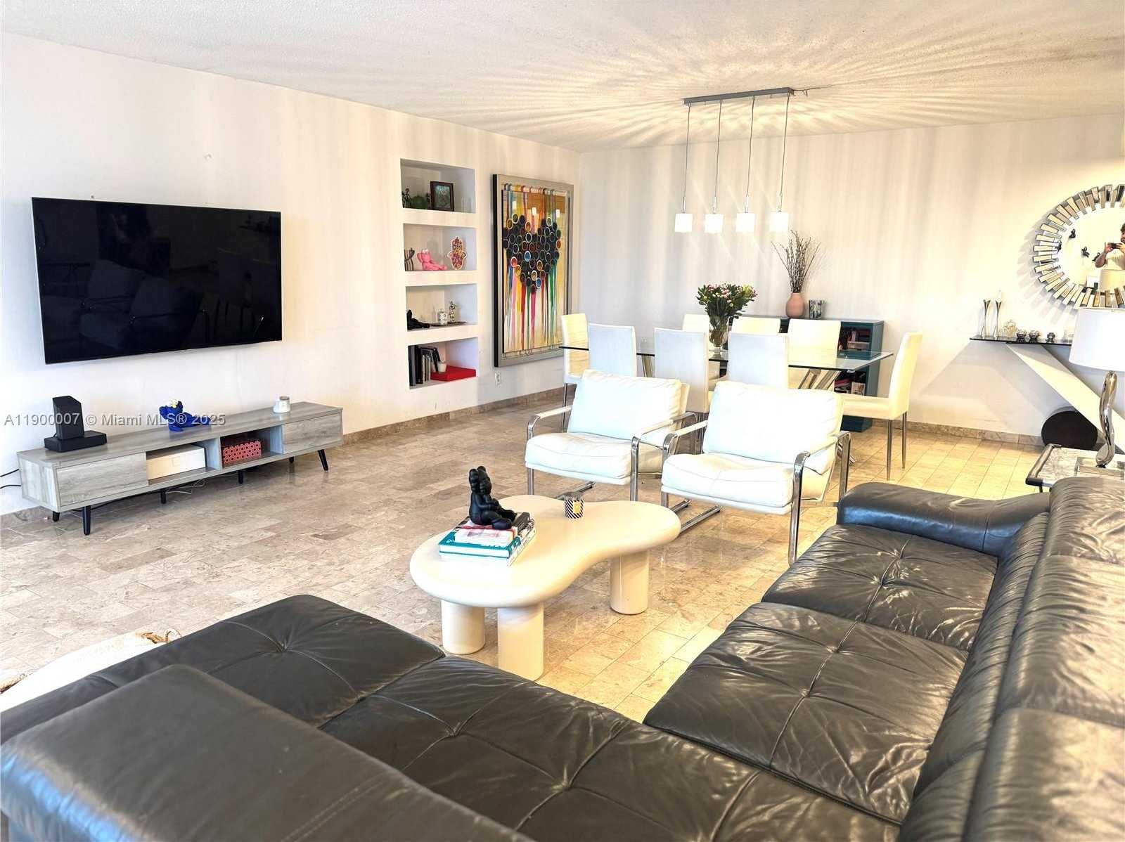 Small Image of Hallandale Beach Number 21