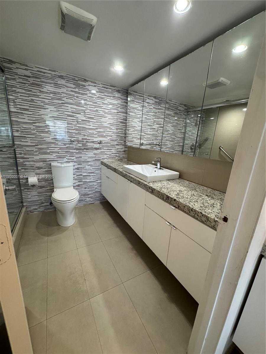 Small Image of Hallandale Beach Number 47