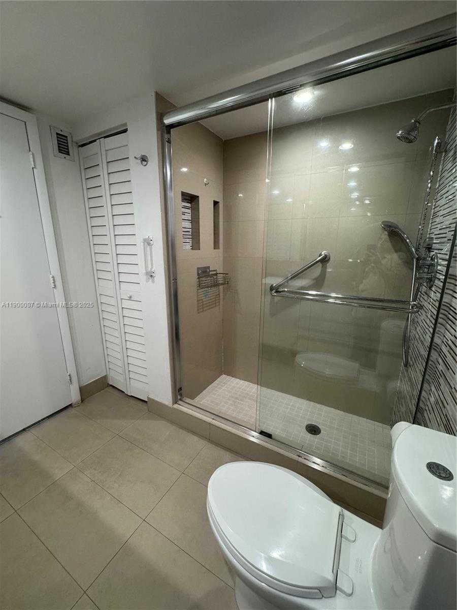 Small Image of Hallandale Beach Number 48