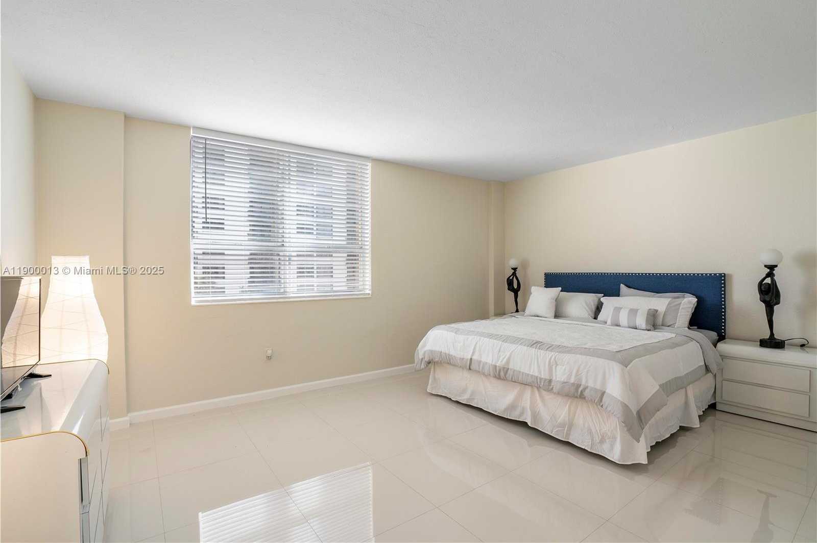 Small Image of 10185 COLLINS AVE #515, Bal Harbour Number 13