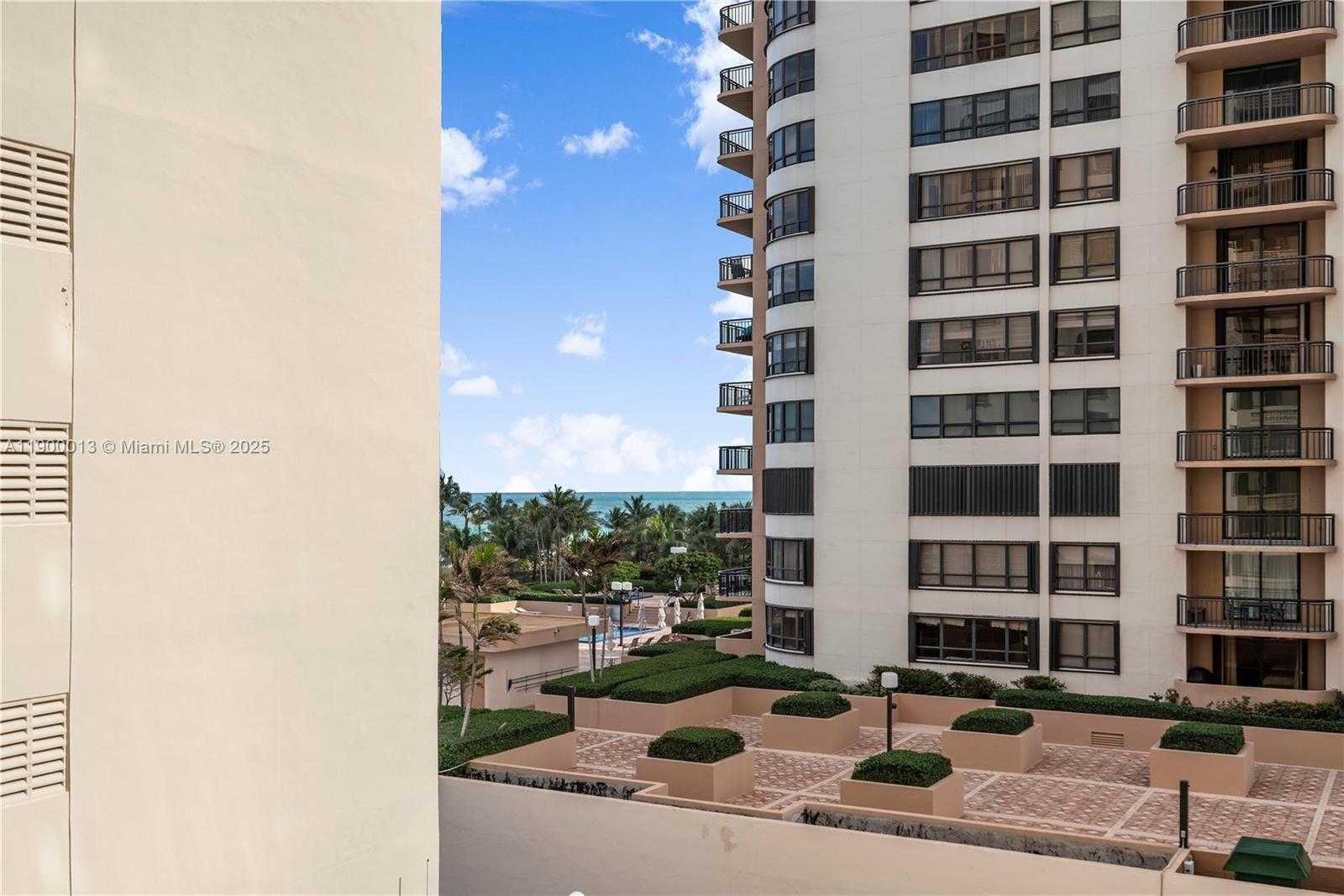 Small Image of 10185 COLLINS AVE #515, Bal Harbour Number 16