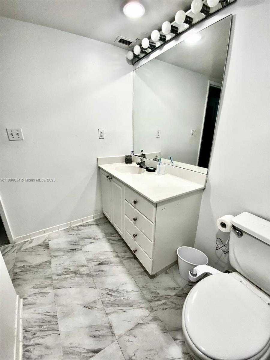 Small Image of 19370 COLLINS AVE #415, Sunny Isles Beach Number 17