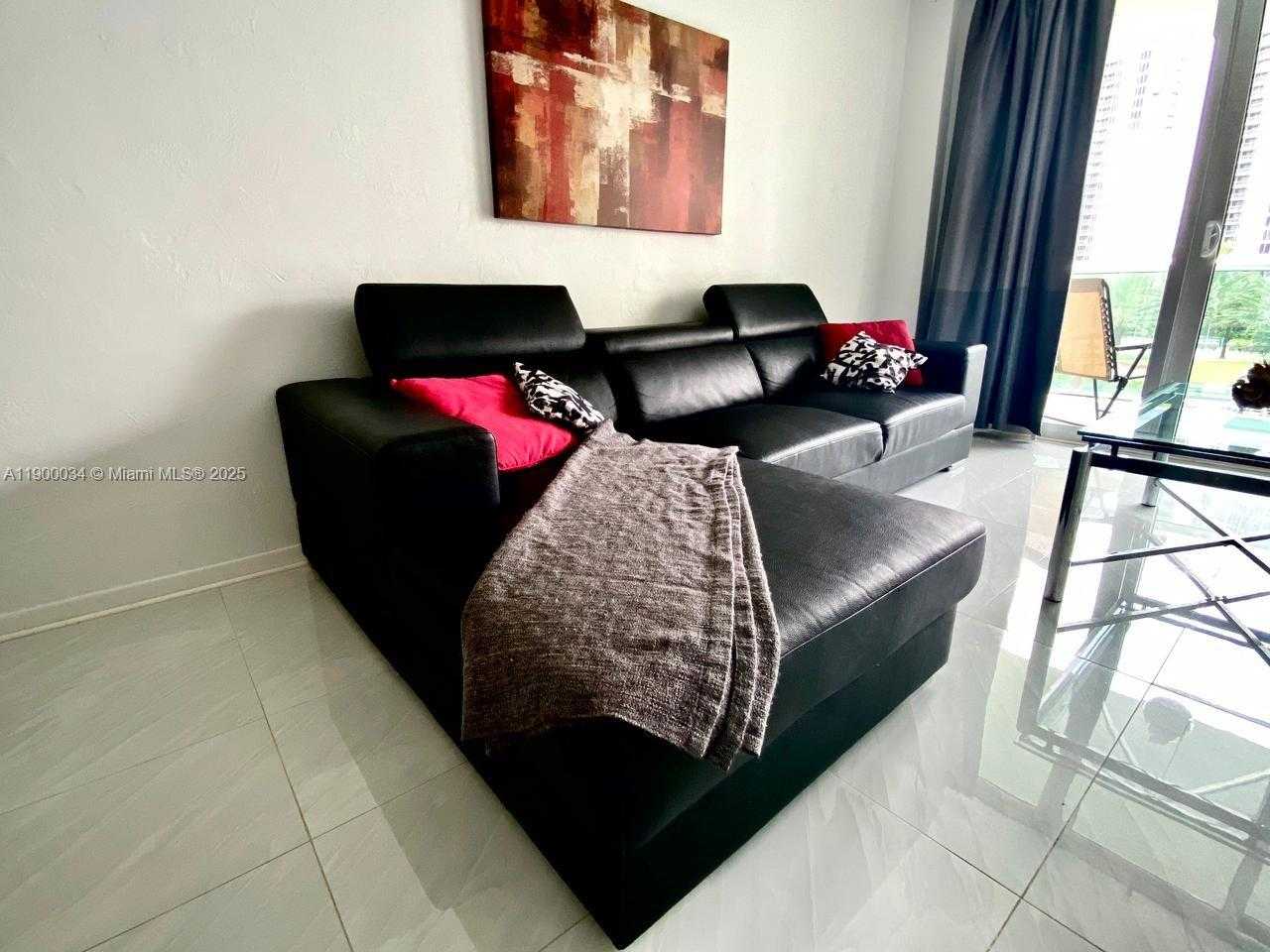 Small Image of 19370 COLLINS AVE #415, Sunny Isles Beach Number 7